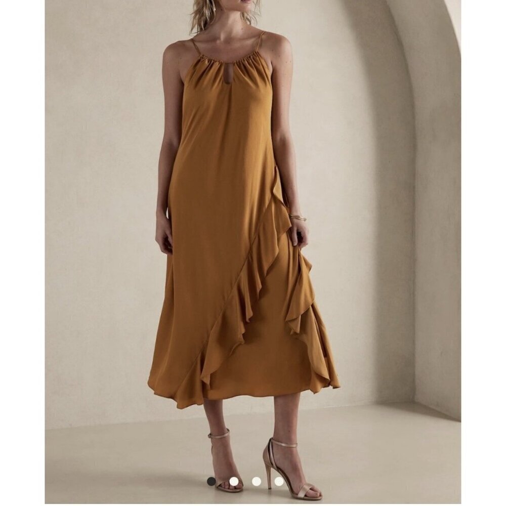 Banana Republic Dress Womens elegant party RUFFLE MAXI Golden Grass size Small
